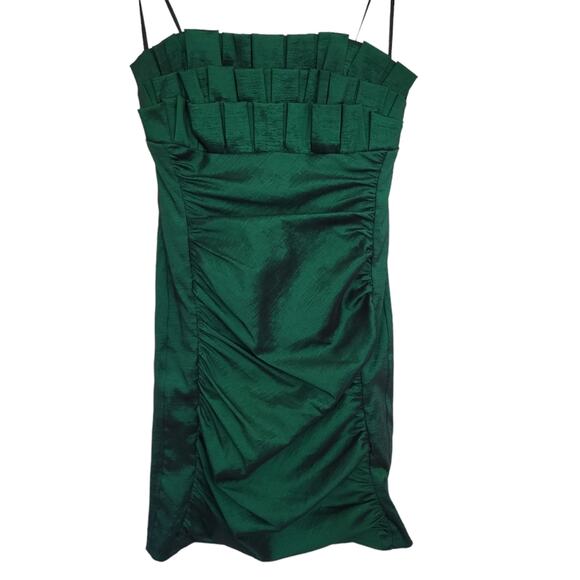 XSCAPE By Joanna Chen Dress Size 12 Emerald Green Strapless Ruffle Mini Holo - Picture 1 of 7
